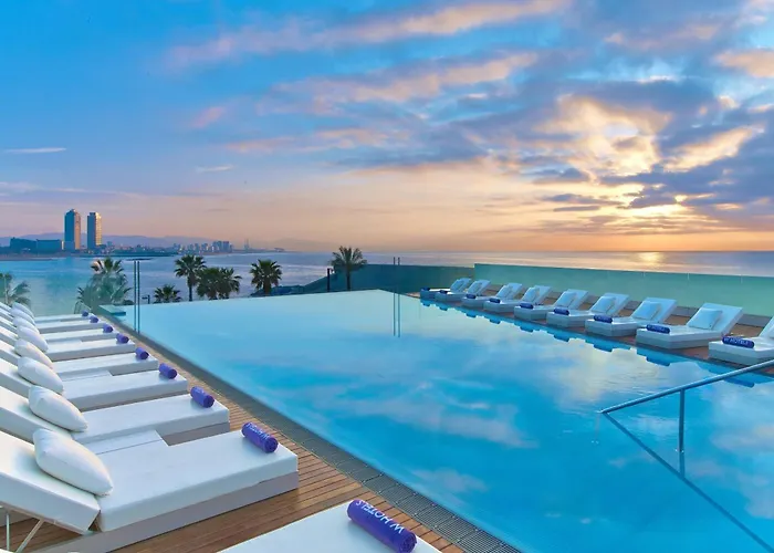 Hotel W