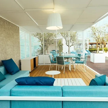 Hotel W 5*