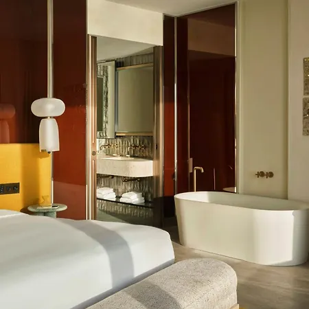W 5* Barcelona