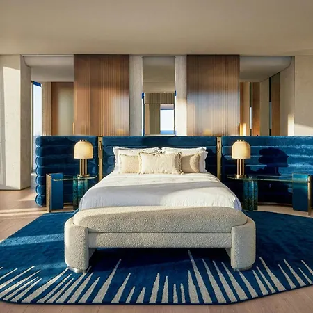 Hotel W 5*