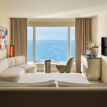 Hotel W 5*