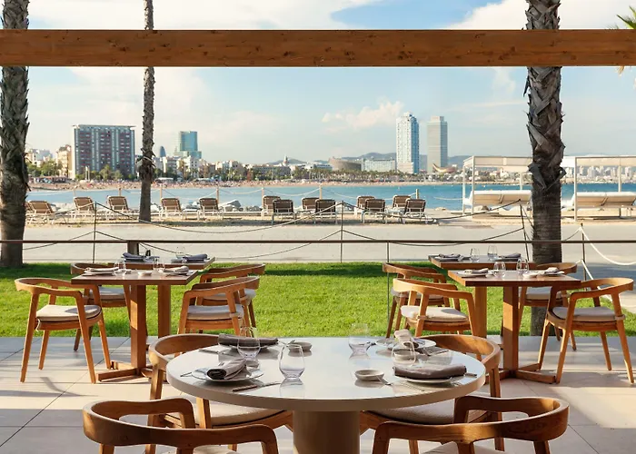 W Hotel 5*