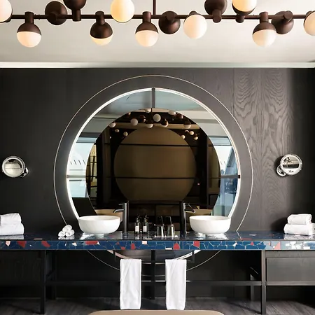 W 5* 바르셀로나